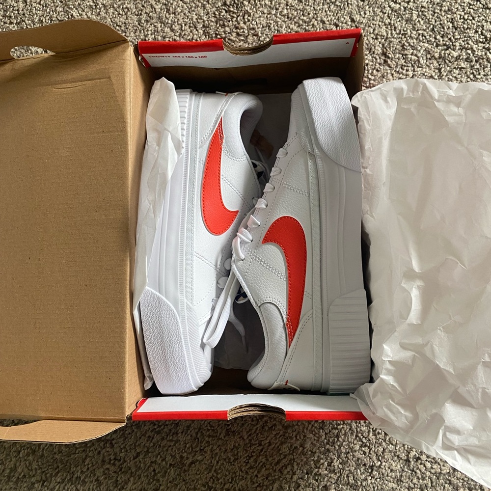 Women’s Nike Legacy Lift Shoes